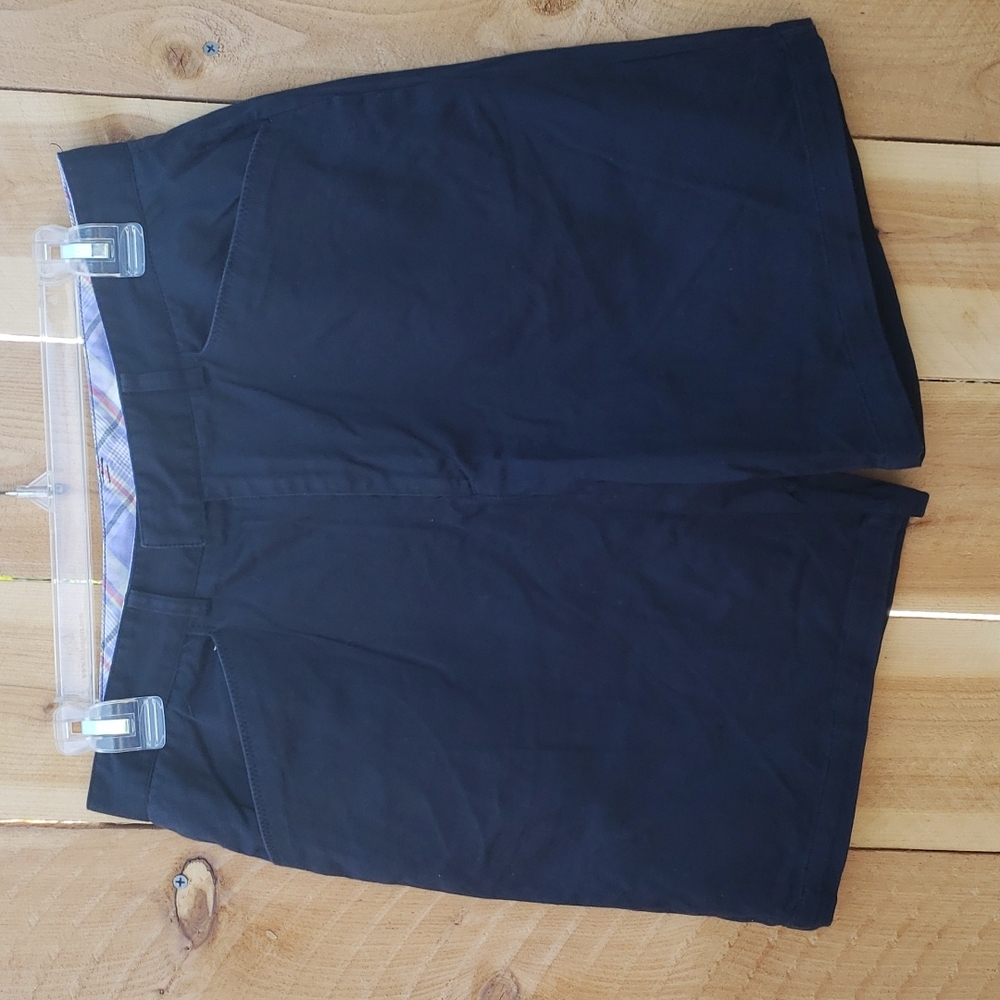 Greg Norman Black Golf Shorts 10